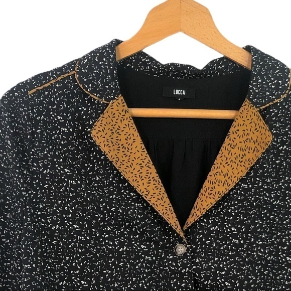 Lucca- Brown / Black Collared Front Button Blouse - Picture 3 of 9